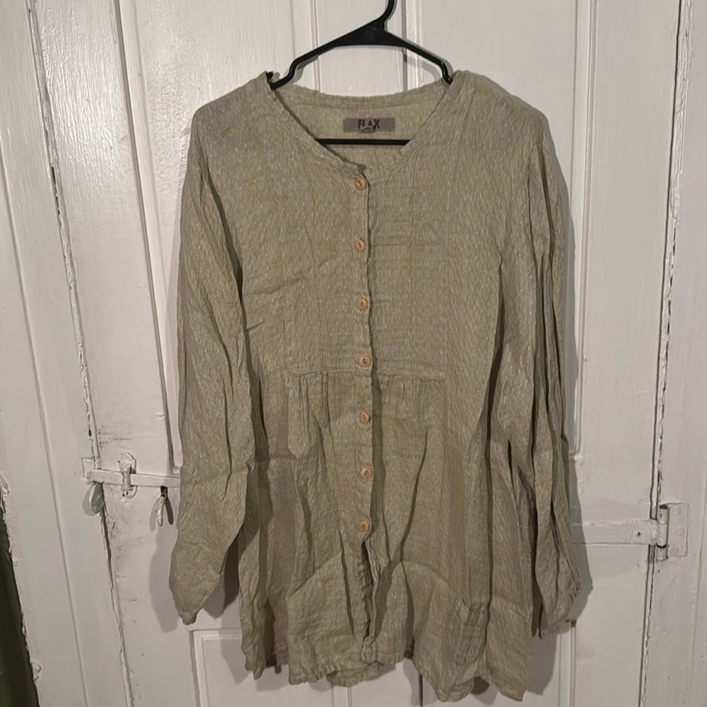 Women’s Flax linen long sleeve button down tunic size L
